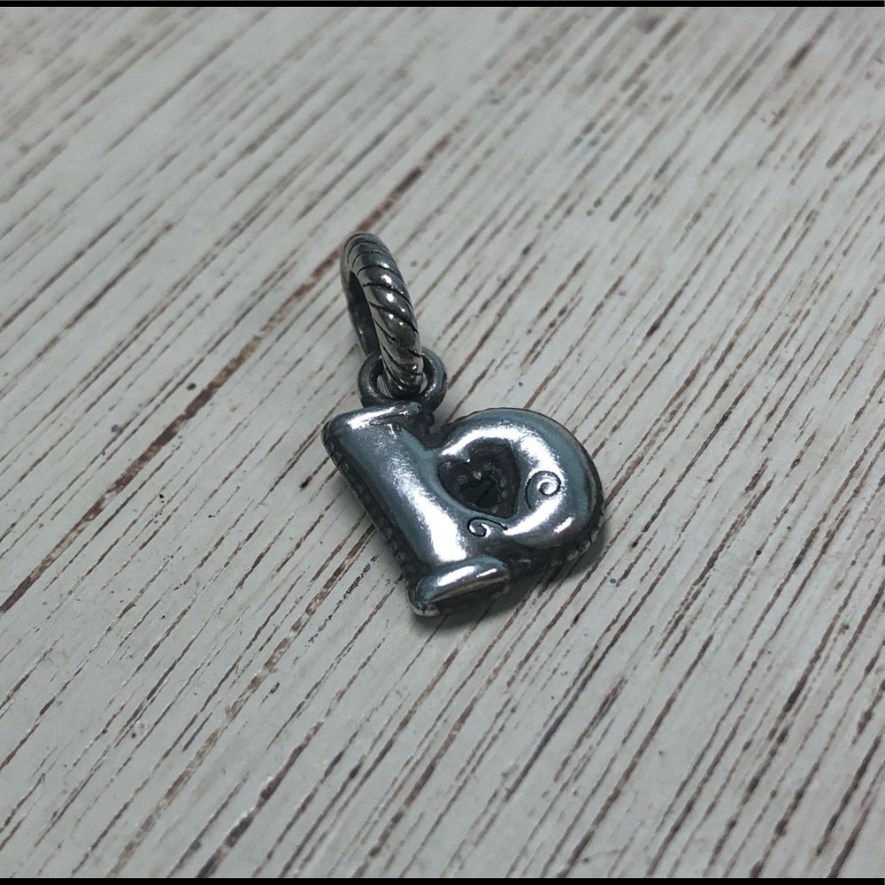 Brighton "b" charm
